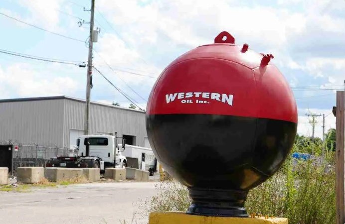 Western Oil Office